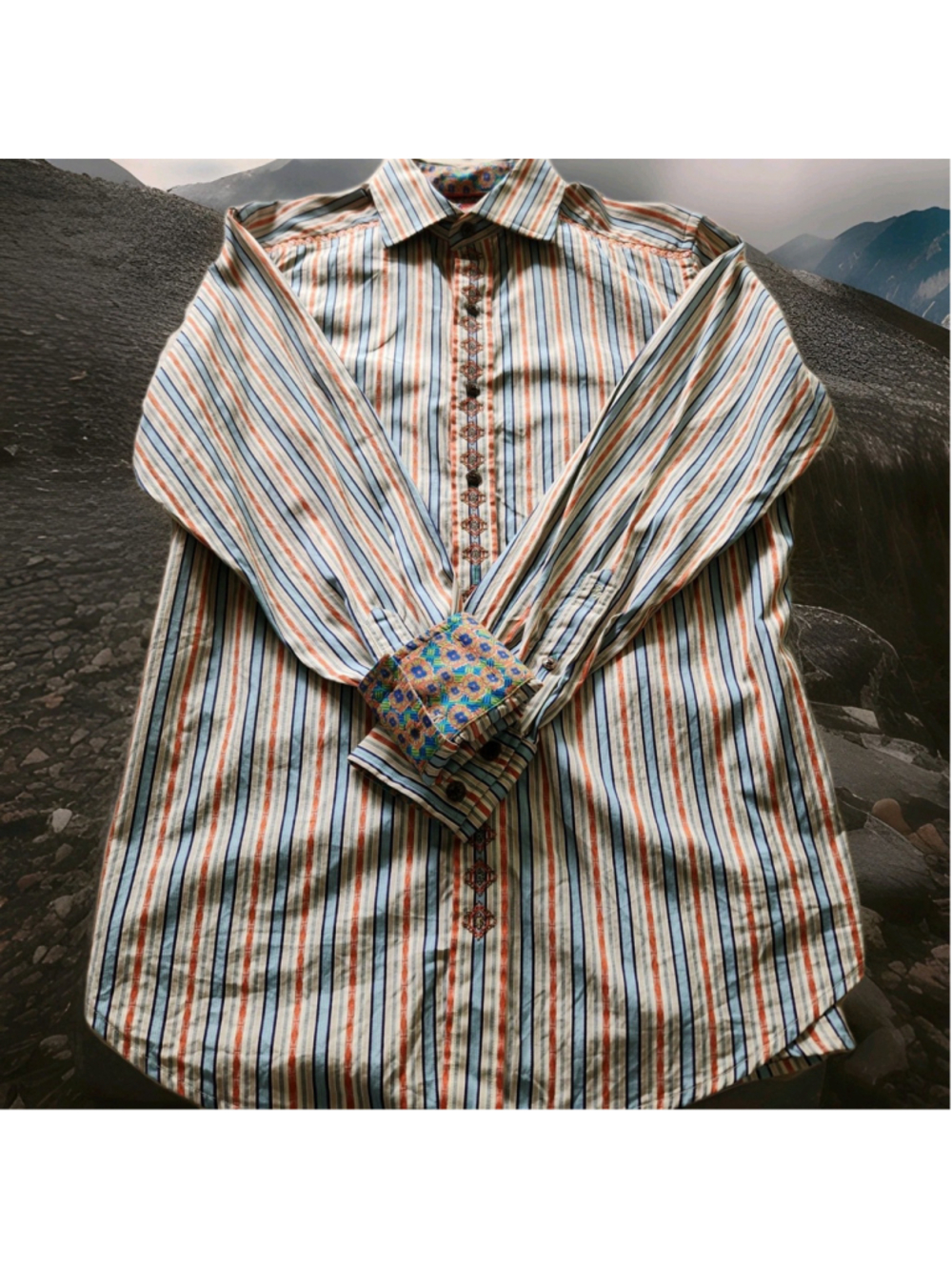 Robert Graham Shirt Mens Small Button Up Long Sleeves Flip Cuffs Striped